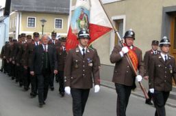 Feuerwehren ehrten Schutzpatron